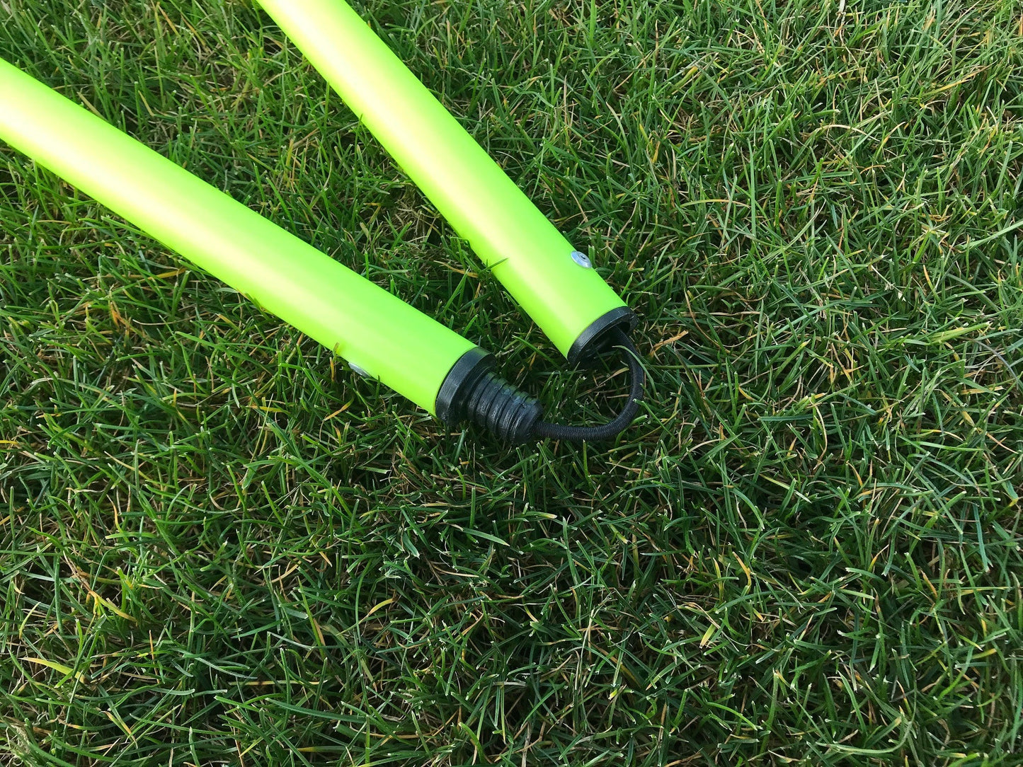 AGILITY POLES WITH RUBBER BASE - SET OF 4 - 5FT