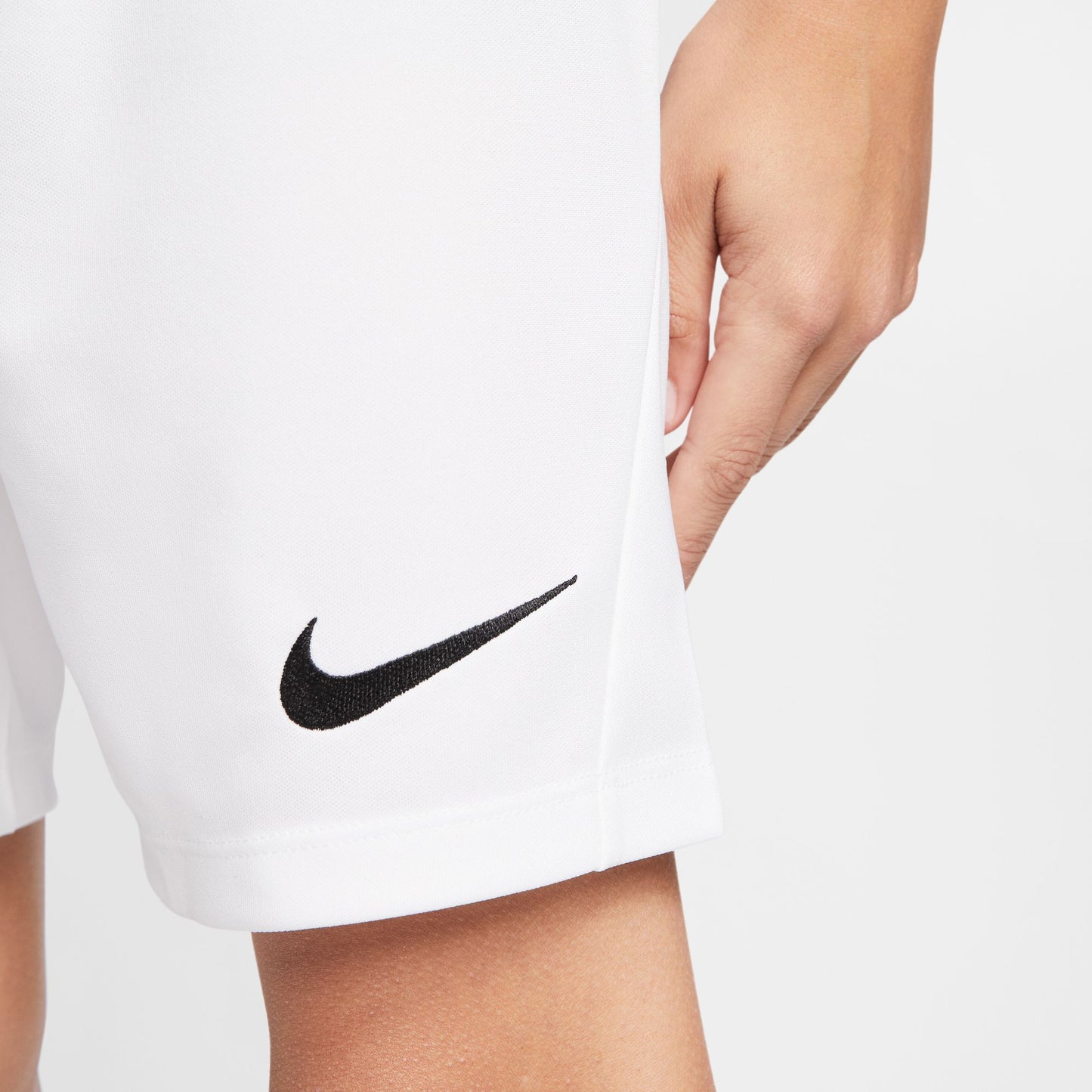 NIKE CLUB PARK III SHORT/WHITE - YOUTH'S