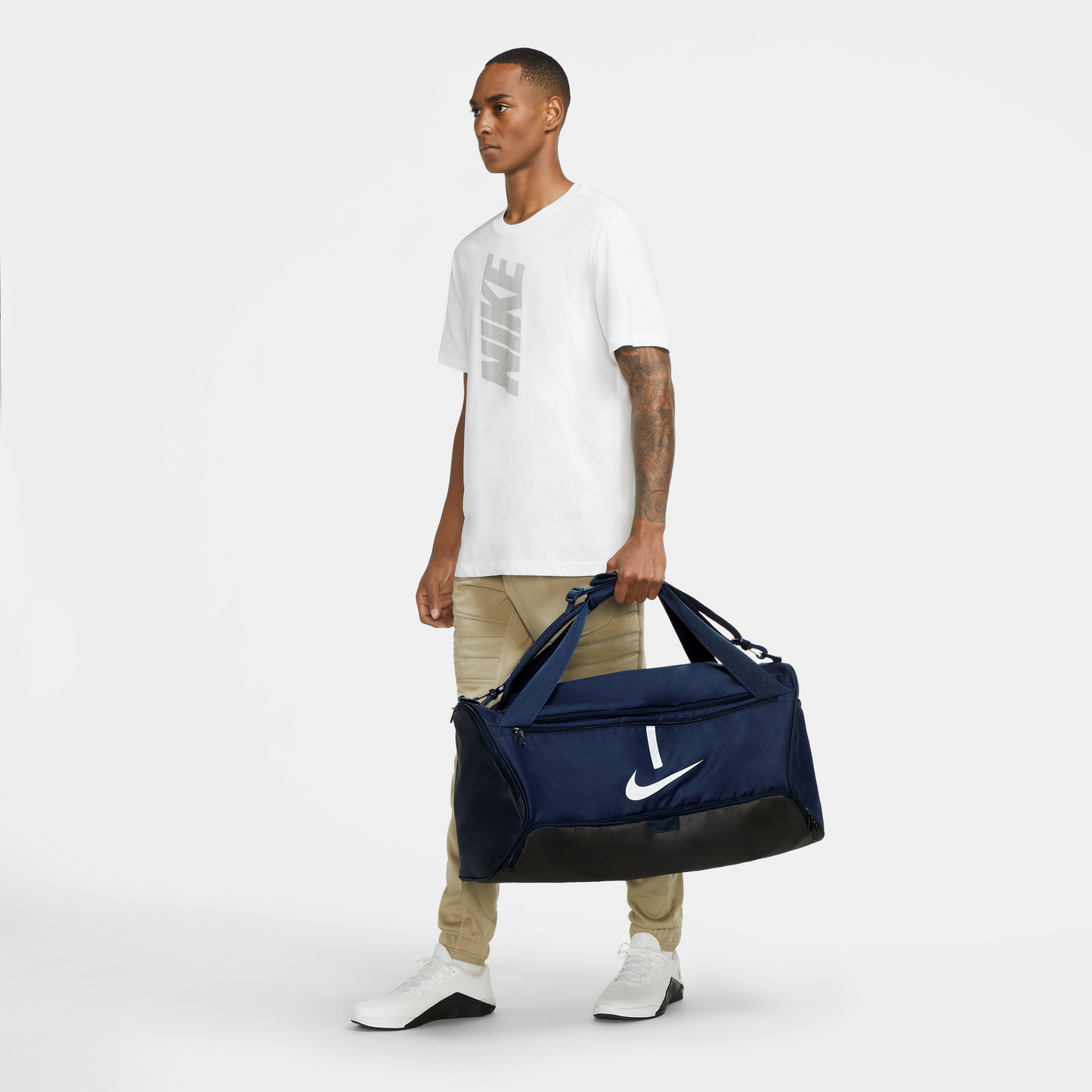 NIKE CORPORATE DUFFEL BAG - MEDIUM